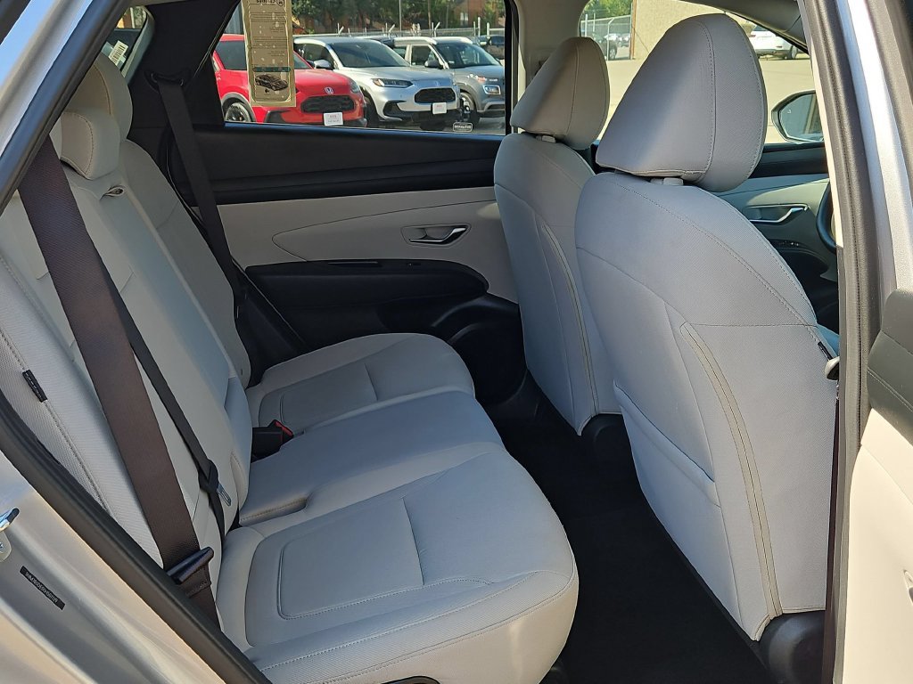 Used 2025 Hyundai Tucson SEL FWD image 27