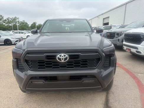 Used 2024 Toyota Tacoma TRD Off-Road AWD/4WD image 2