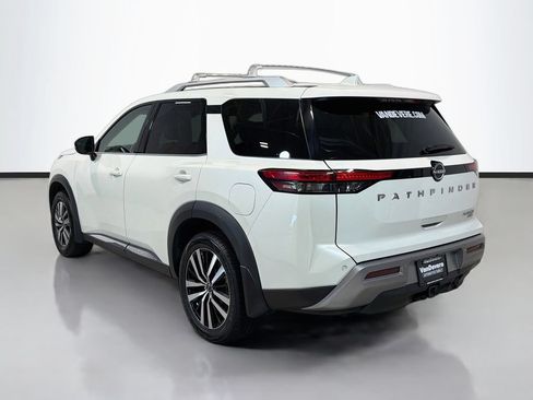 Used 2024 Nissan Pathfinder Platinum w/ Cargo Package AWD/4WD image 7