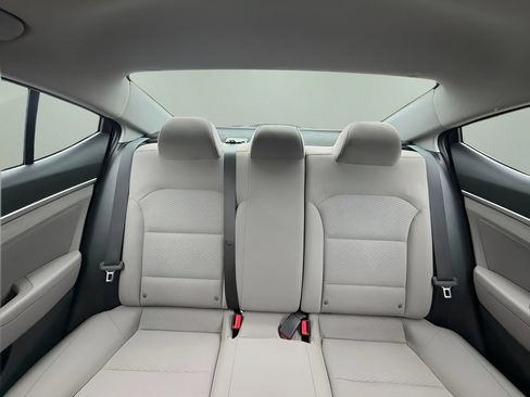 Used 2020 Hyundai Elantra Value Edition FWD image 12