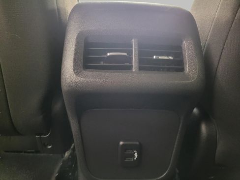 Used 2024 Chevrolet Equinox LT AWD/4WD image 49