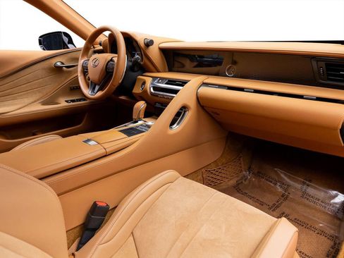 Used 2019 Lexus LC 500 Coupe w/ Sport Package image 2