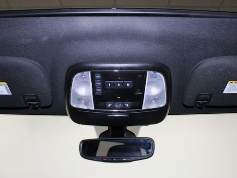 Used 2021 Jeep Grand Cherokee Limited w/ Trailer Tow Group IV AWD/4WD image 15