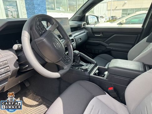 Used 2026 Toyota Tacoma TRD Off-Road w/ TRD Off Road Upgrade Package AWD/4WD image 6