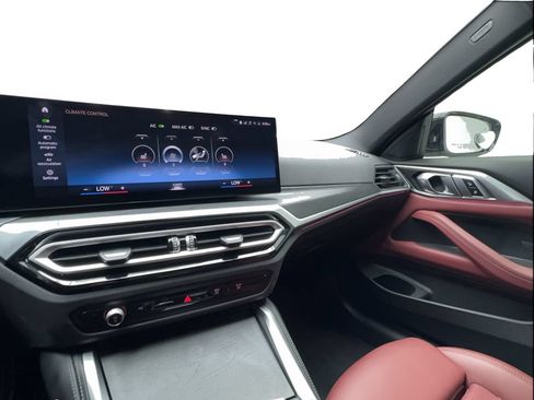 Used 2024 BMW 430i Coupe w/ M Sport Package RWD image 38