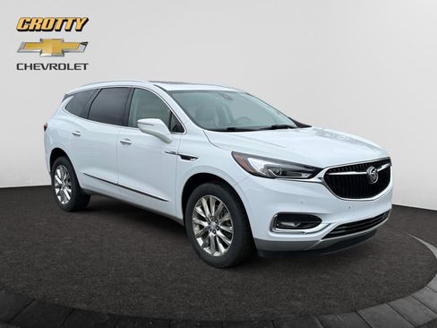 Used 2021 Buick Enclave Premium w/ Sun and Sites Package AWD/4WD image 7
