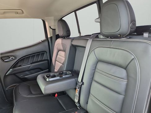 Used 2022 GMC Canyon Denali w/ Denali Black Edition Package image 19