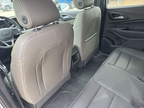 New 2026 Chevrolet Trax ACTIV FWD image 24
