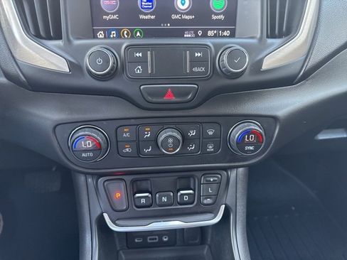 Used 2021 GMC Terrain Denali w/ Denali Premium Package image 19