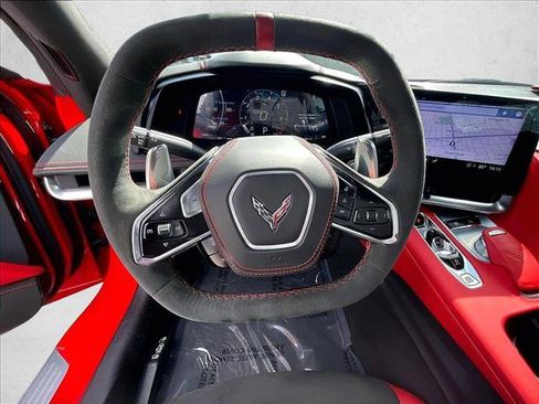 Used 2021 Chevrolet Corvette Stingray Premium Cpe w/ Z51 Performance Package RWD image 7