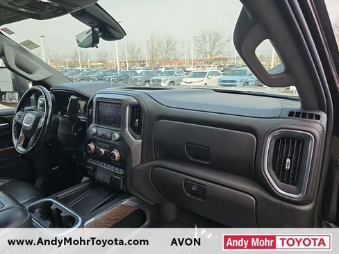 Used 2022 GMC Sierra 2500 Denali w/ Denali Black Diamond Edition image 38
