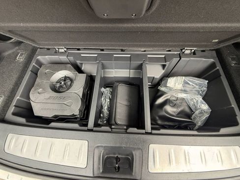 Used 2015 INFINITI QX60 Luxe w/ Deluxe Touring Package AWD/4WD image 21
