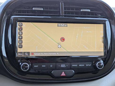 Used 2022 Kia Soul S FWD image 22
