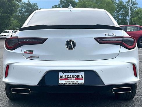 Used 2022 Acura TLX w/ A-SPEC Pkg FWD image 4
