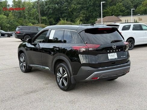 Used 2023 Nissan Rogue SL w/ SL Premium Package AWD/4WD image 3