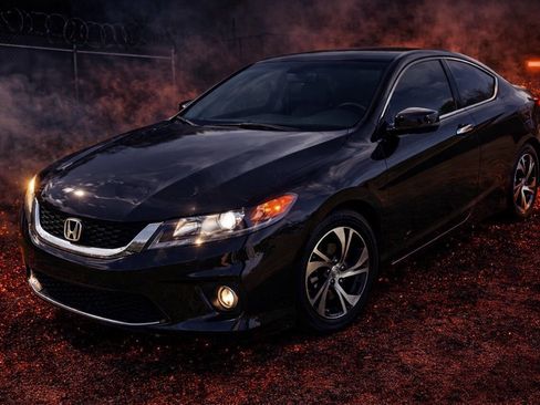 Used 2015 Honda Accord EX-L image 1