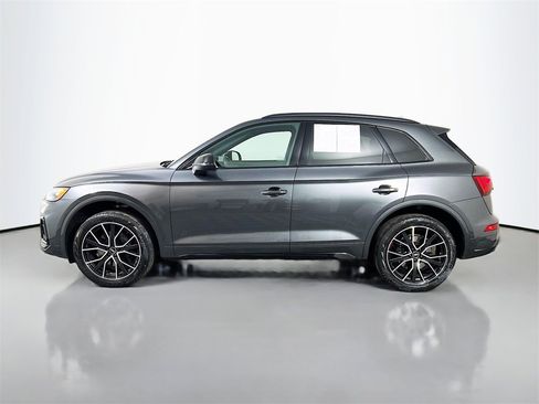 Used 2022 Audi SQ5 Premium Plus w/ Premium Plus Package image 4