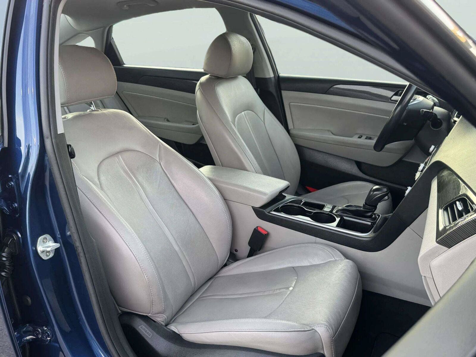 Used 2018 Hyundai Sonata Limited w/ Cargo Package FWD image 39