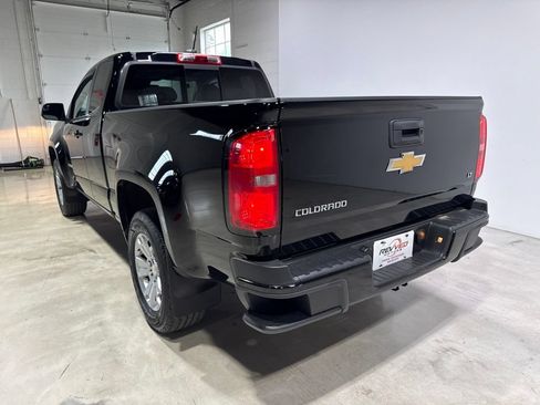 Used 2016 Chevrolet Colorado LT w/ LT Convenience Package RWD image 5