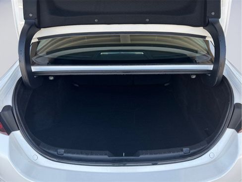 Used 2025 MAZDA MAZDA3 s FWD image 25