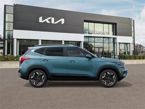 New 2026 Kia Seltos SX w/ SX Sunroof Package image 8