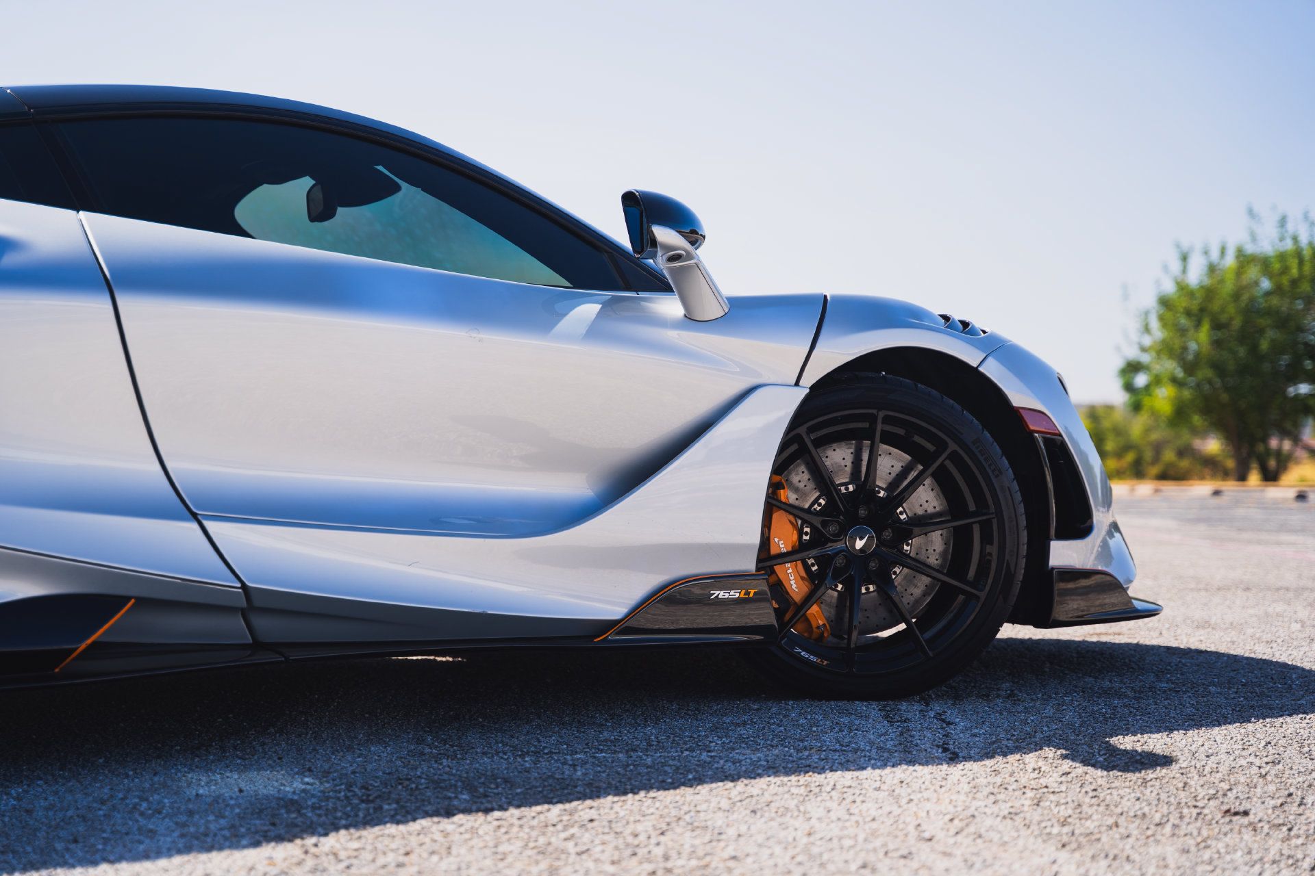 Used 2021 McLaren 765LT RWD image 32