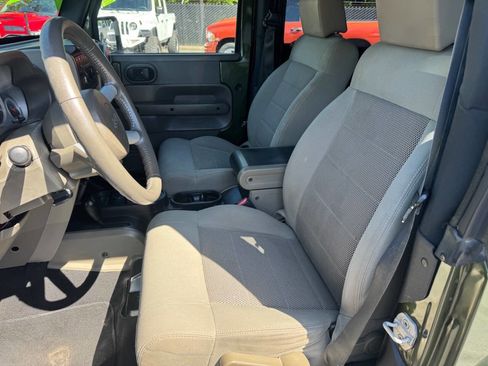 Used 2008 Jeep Wrangler Sahara AWD/4WD image 8