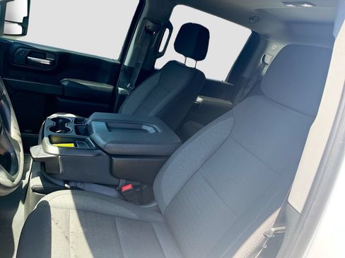 Used 2025 Chevrolet Silverado 2500 Custom w/ Custom Value Package AWD/4WD image 18