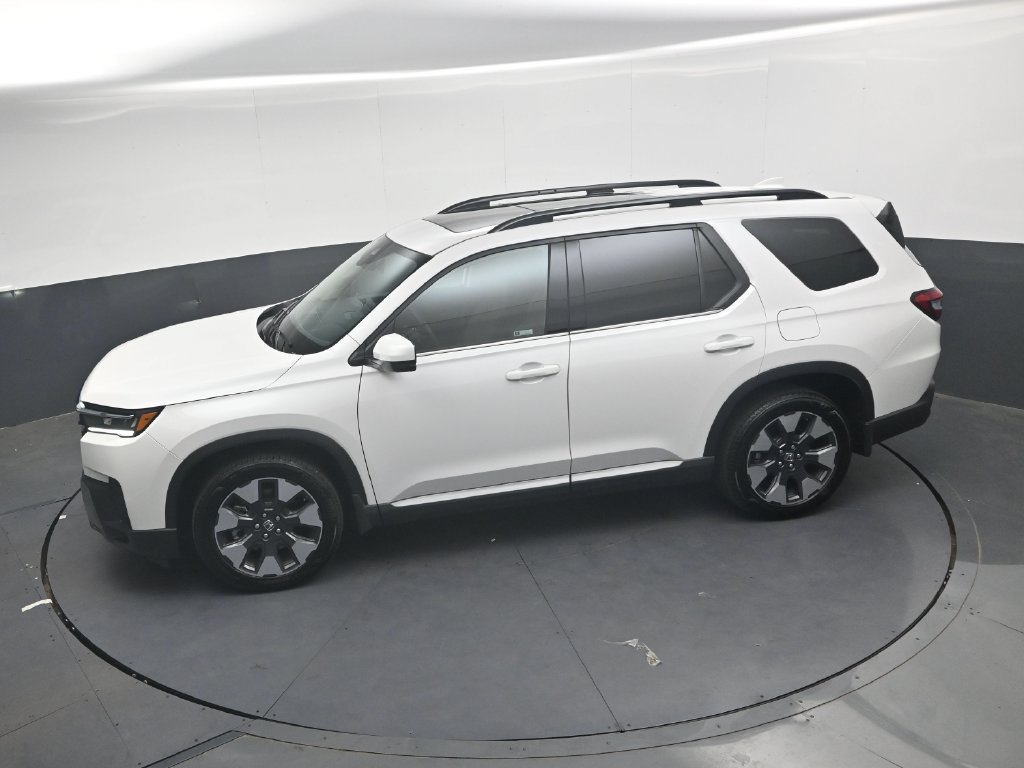 Used 2026 Honda Pilot Touring image 20
