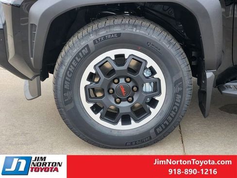 New 2026 Toyota 4Runner TRD Off-Road Premium image 10