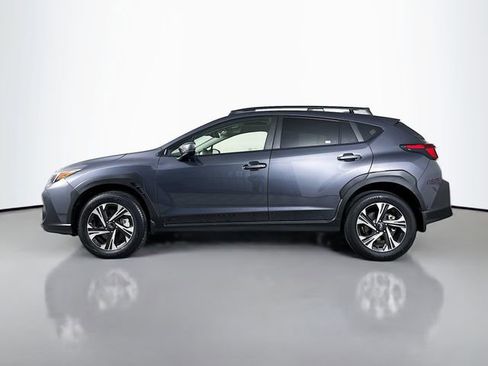 Used 2024 Subaru Crosstrek 2.0i Premium image 4