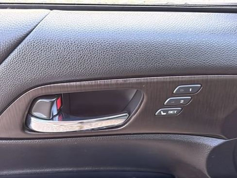 Used 2015 Honda Accord EX-L image 9