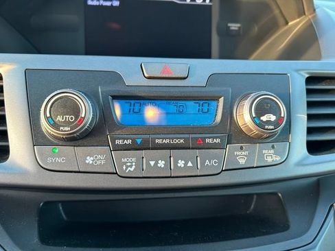 Used 2013 Honda Odyssey EX image 21