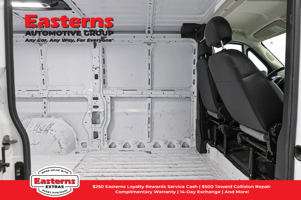 Used 2025 RAM ProMaster 2500 w/ Convenience Group FWD image 23