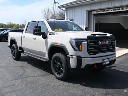 New 2026 GMC Sierra 2500 AT4 w/ AT4 Premium Plus Package