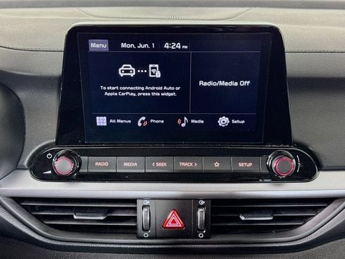 Certified 2023 Kia Forte LXS FWD image 14
