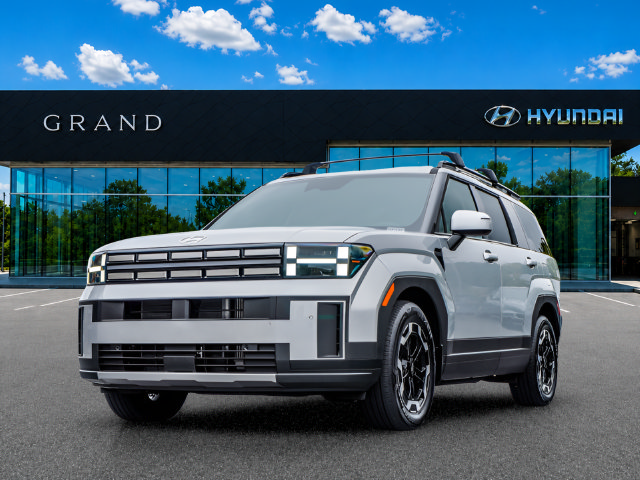 Certified 2026 Hyundai Santa Fe SEL FWD image 2