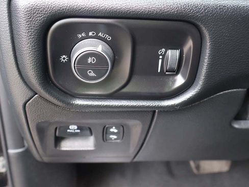 Used 2022 RAM 1500 Sport w/ Rebel Level 2 Equipment Group AWD/4WD image 33