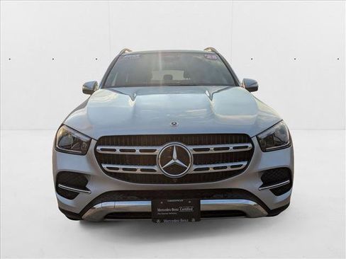 Certified 2025 Mercedes-Benz GLE 450 4MATIC image 2