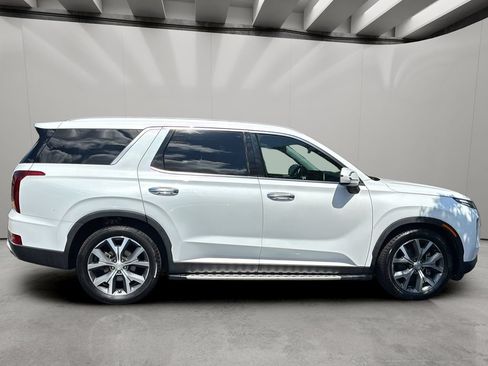 Used 2021 Hyundai Palisade SEL w/ Premium Package FWD image 6