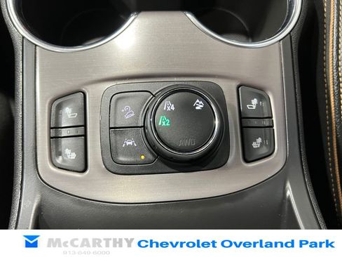 Used 2023 GMC Terrain AT4 AWD/4WD image 23