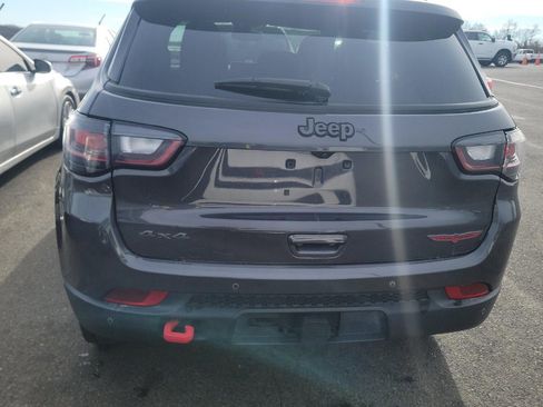 Used 2024 Jeep Compass Trailhawk w/ Trailhawk Elite Group image 5