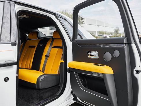 Used 2025 Rolls-Royce Ghost Black Badge image 29