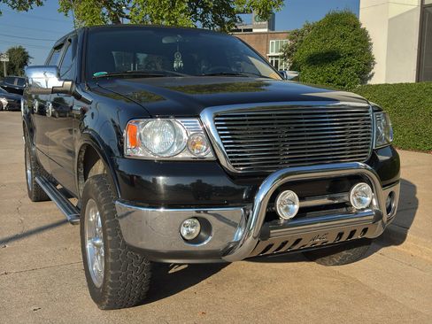 Used 2006 Ford F150 Lariat AWD/4WD image 1