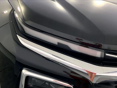 Used 2026 Chevrolet Traverse LT w/ Driver Confidence Package FWD image 26