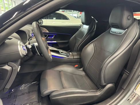 Used 2023 Mercedes-Benz SL 43 AMG w/ Driver Assistance Package image 22