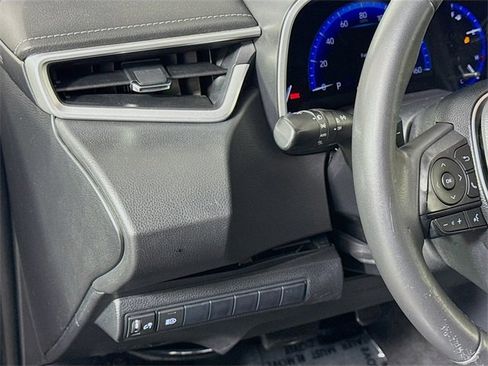 Certified 2019 Toyota Corolla XSE image 19