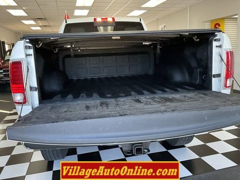 Used 2018 RAM 2500 Laramie w/ Cold Weather Group AWD/4WD image 30