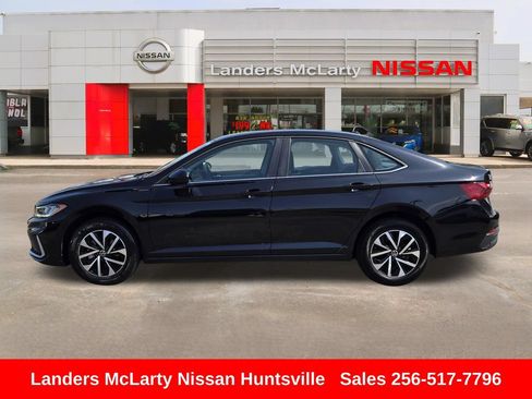 Used 2025 Volkswagen Jetta S FWD image 8