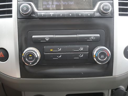 Used 2016 Nissan Frontier Desert Runner image 15